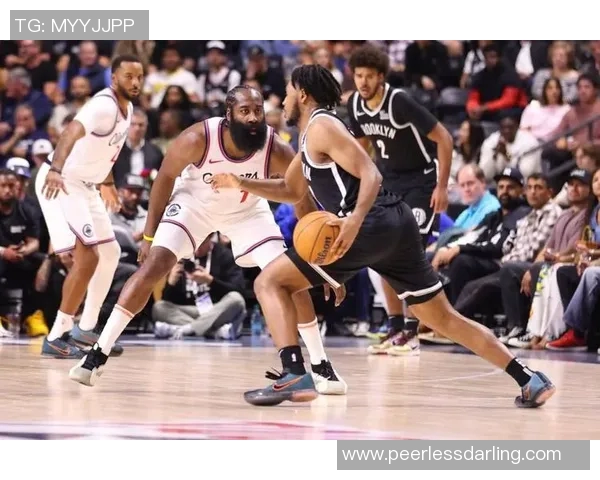 快船完胜！伦纳德21+7全队第一，马卡15中5新秀尽力，哈登16+10三节打卡